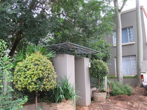 2 Bed Garden Cottage in Kameeldrift East