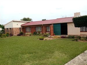 4 Bed House in Ncandu Park