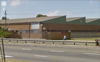 864 m² Industrial space in Airport Industria