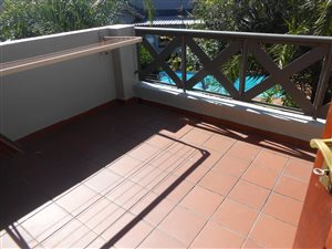 3 Bed Flat in Verwoerdpark