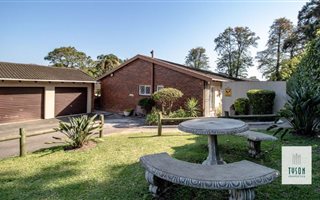 2 Bedroom Simplex in Pinetown Central