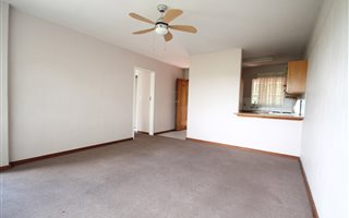 1 Bedroom Apartment in Edenburg