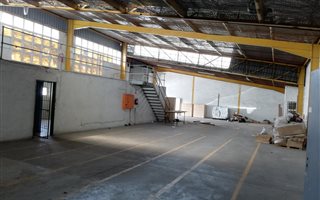 431 m² Commercial space in Springfield Park