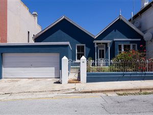 2 Bed House in Port Elizabeth Central
