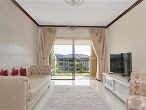 2 Bed Apartment in Maroeladal