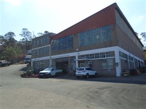 995 m² Industrial space in Westmead