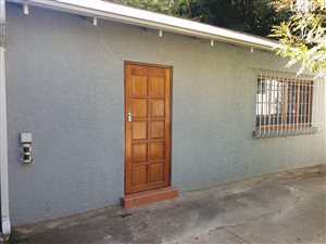 102 m² Commercial space in Lambton