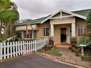 3 Bed Simplex in Somerset Park