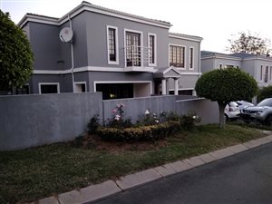 3 Bed House in Erand Gardens