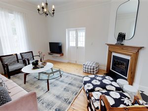 4 Bed House in Paardevlei