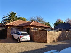 3 Bed Townhouse in Erasmus