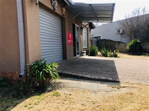 4 Bed House in Hutten Heights