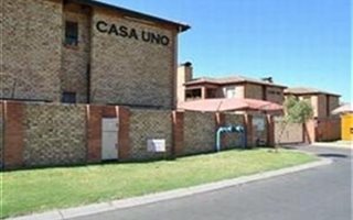 2 Bedroom Cluster in Sonneveld