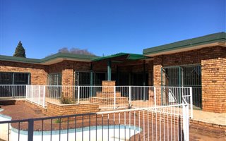3 Bedroom House in Carletonville