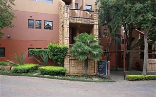 1 Bedroom Apartment in Magaliessig