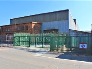 1000 m² Industrial space in Germiston Central