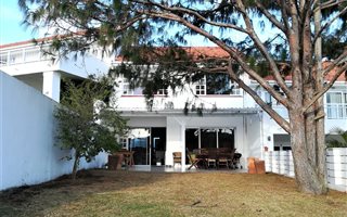 3 Bedroom Townhouse in Beacon Bay