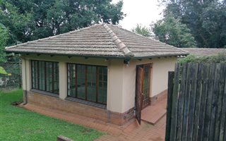 1 Bedroom Garden Cottage in Wembley