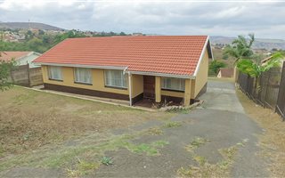 3 Bedroom House in Belfort Estate