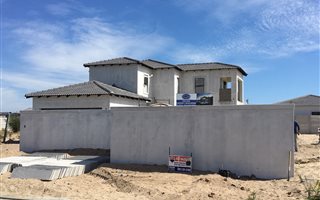 4 Bedroom House in Parklands North