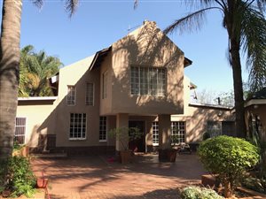 4 ha Farm in Waterkloof