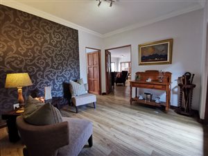 3 Bed House in Bronberg