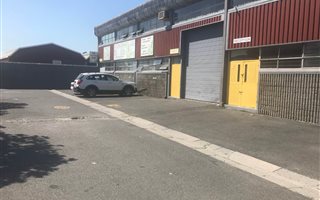 475 m² Industrial space in Retreat