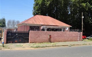 2 Bedroom House in Jeppestown
