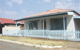 2 Bedroom House in Maraisburg