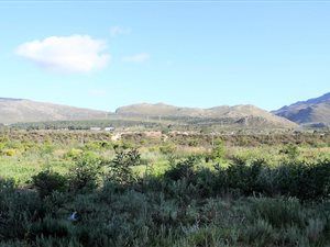 595 m² Land available in Bot River
