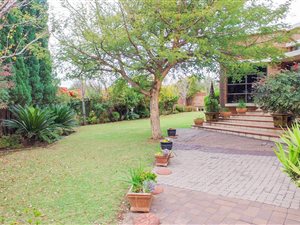 4 Bed House in Clubville