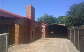 3 Bedroom House in Vanderbijlpark CE1