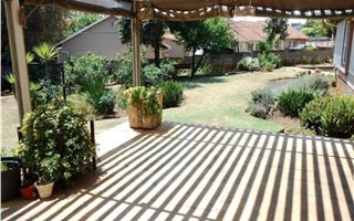 3 Bedroom House in Isandovale