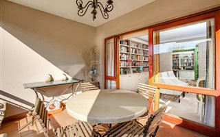 2 Bedroom Apartment in Melrose North