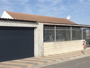 3 Bed House in Blue Downs