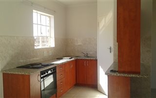 2 Bedroom Simplex in Andeon AH