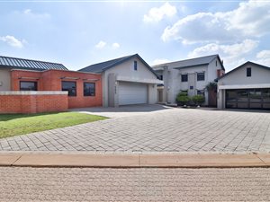4 Bed House in Copperleaf