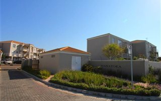 2 Bedroom Apartment in Melkbosstrand