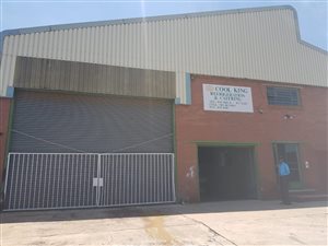 950 m² Industrial space in Crown Mines