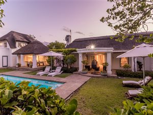 5 Bed House in Parel Vallei