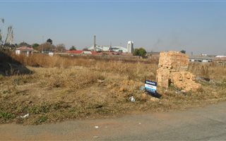 500 m² Land available in Lambton Gardens