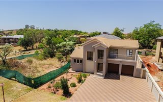4 Bedroom House in Amandasig
