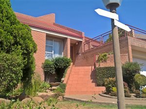 3 Bed Townhouse in Kiepersol