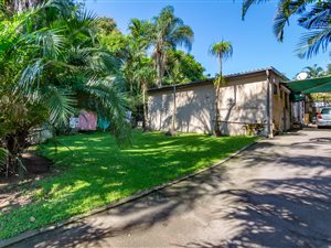 6 Bed House in Ashley