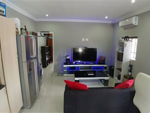 1 Bed Apartment in The Reeds