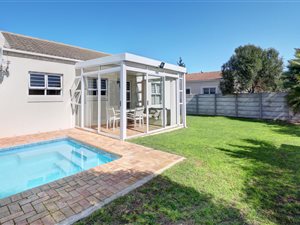 2 Bed House in Pinehurst