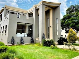 4 Bed House in Bassonia Estate