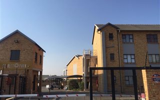 2 Bedroom Townhouse in The Reeds