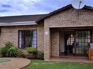 3 Bed Simplex in Scottsville