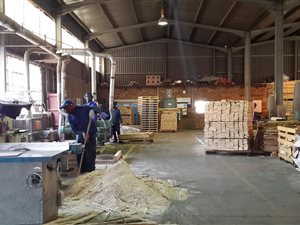 1500 m² Industrial space in Wadeville